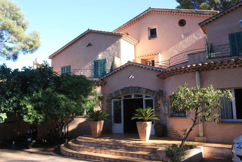 Hotel De La Mer La Croix-Valmer Exterior photo